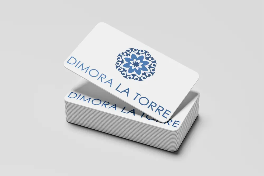 Marchio Dimora la Torre progettato da Agenzia PLUS – Branding e identità visiva