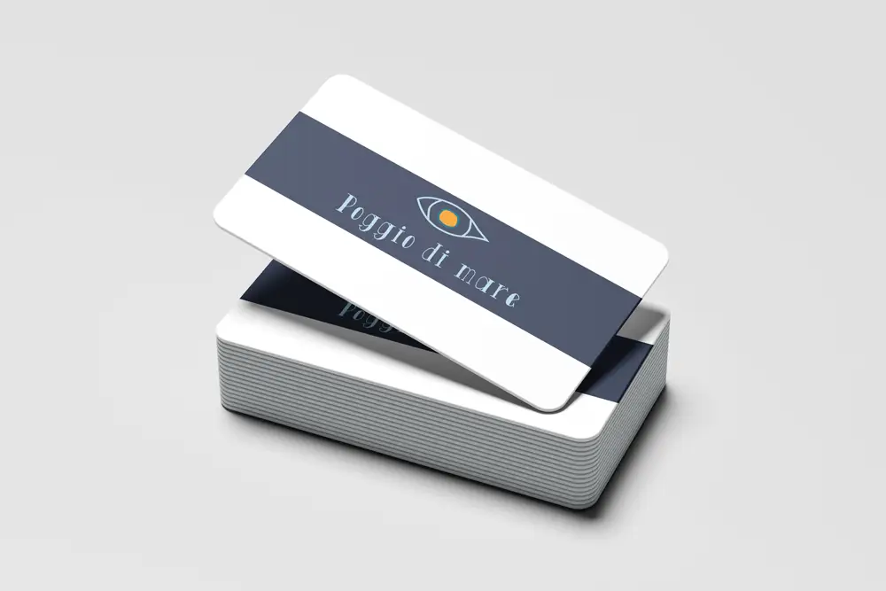 Marchio Poggio di mare progettato da Agenzia PLUS – Branding e identità visiva